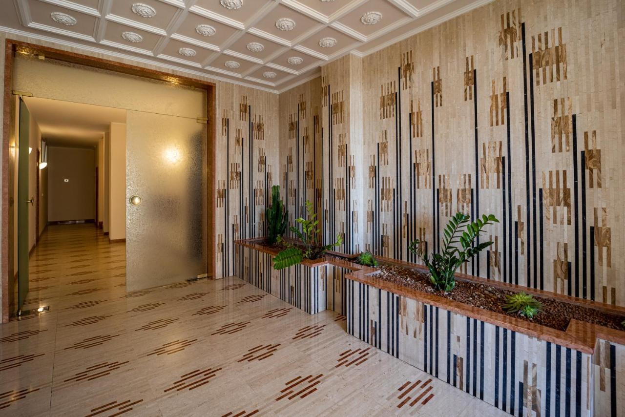 Lemon Tree Apartment - Garden, Sea View, Wifi Санремо Экстерьер фото